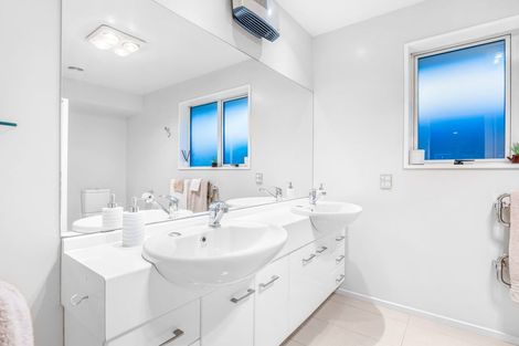 Photo of property in 3 Lady Nugent Lane, Halswell, Christchurch, 8025