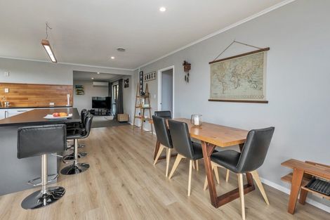 Photo of property in 3 Redwood Rise, Horahora, Whangarei, 0110