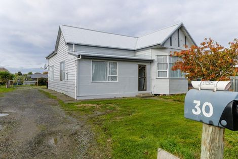 Photo of property in 30 Dyson Street, Strathern, Invercargill, 9812
