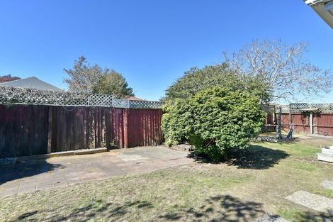 Photo of property in 2/14 Four Elms Place, Parklands, Christchurch, 8083