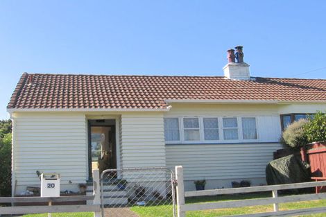 Photo of property in 20 Leveson Street, Strathmore Park, Wellington, 6022