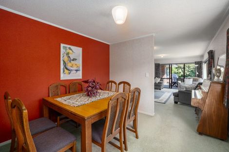 Photo of property in 35 Chilton Drive, Paraparaumu, 5032