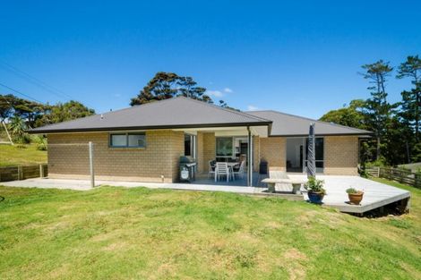 Photo of property in 24b Sunnyvale Road, Swanson, Auckland, 0614