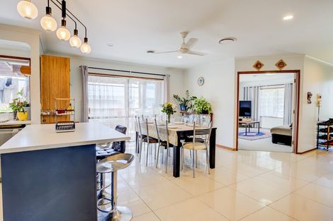 Photo of property in 1 Melfort Place, Nawton, Hamilton, 3200