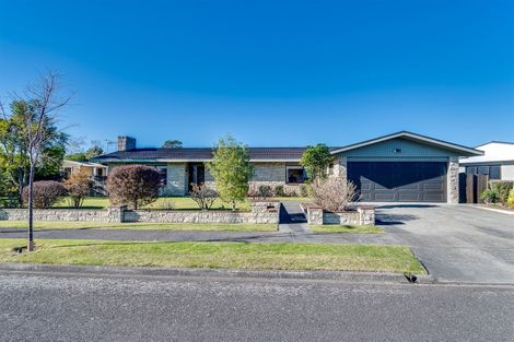 Photo of property in 1 Cardiff Place, Tamatea, Napier, 4112