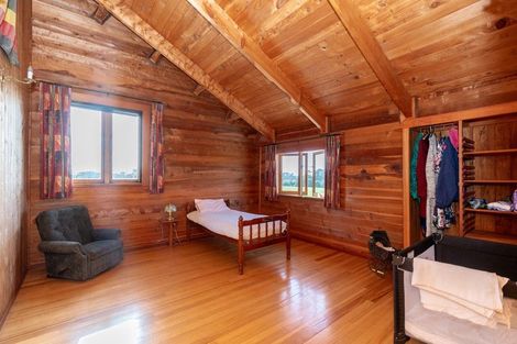 Photo of property in 240 Te Pahu Road, Te Pahu, 3285