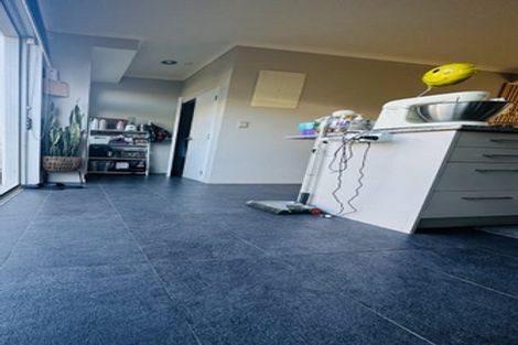 Photo of property in 31 Hakawai Avenue, Takanini, 2112