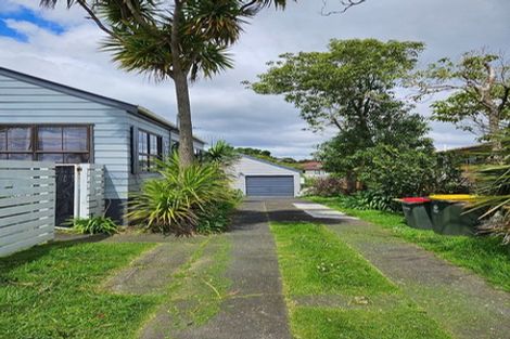 Photo of property in 57 Gills Road, Bucklands Beach, Auckland, 2014