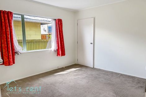Photo of property in 1/150 Rosebank Road, Avondale, Auckland, 1026