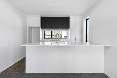 Photo of property in 82 Jacks Landing Drive, Hamilton Lake, Hamilton, 3204