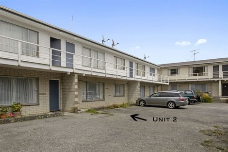 Photo of property in 2/12 Oxford, Tawa, Wellington, 5028