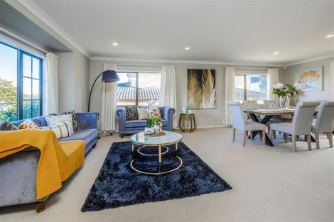 Photo of property in 54 Baverstock Road, Flat Bush, Auckland, 2016