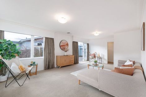 Photo of property in 10 Matuku Street, Heretaunga, Upper Hutt, 5018