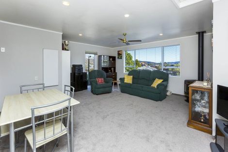 Photo of property in 10a Stephen Street, Trentham, Upper Hutt, 5018