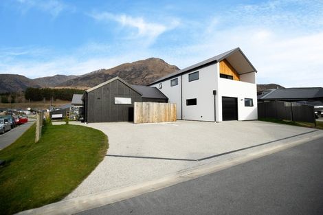 Photo of property in 13-13a Peppercorn Terrace, Lower Shotover, Queenstown, 9304