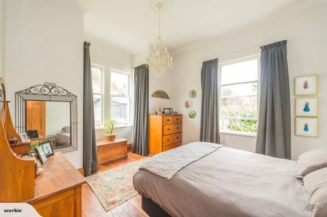 Photo of property in 37 Karewa Street, Castlecliff, Whanganui, 4501