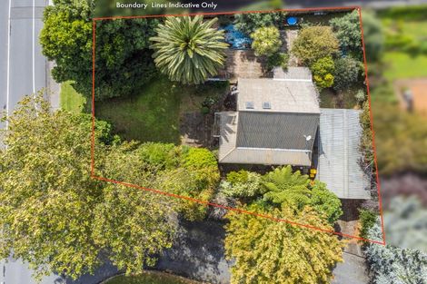 Photo of property in 1 Kew Grove, Raumati Beach, Paraparaumu, 5032