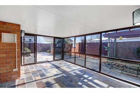 Photo of property in 95 Momorangi Crescent, Redwood, Christchurch, 8051