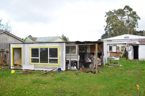 Photo of property in 17 High Street, Eketahuna, 4900