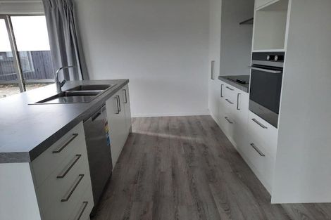 Photo of property in 322 Halswell Junction Road, Halswell, Christchurch, 8025