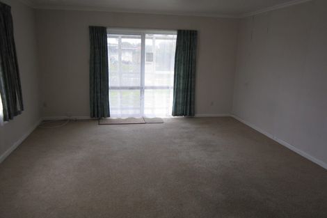 Photo of property in 9 Winiata Place, Otaki, 5512