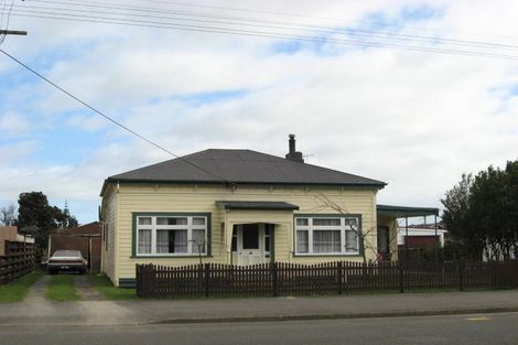 Photo of property in 183 Cambridge Street, Levin, 5510