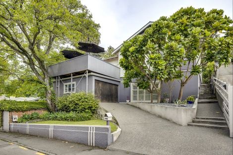 Photo of property in 8 Brewster Street, Bluff Hill, Napier, 4110