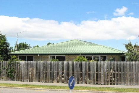 Photo of property in 61 Merrin Street, Avonhead, Christchurch, 8042