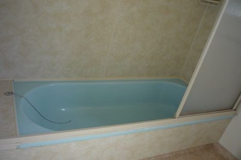 Photo of property in 388 The Esplanade, Island Bay, Wellington, 6023