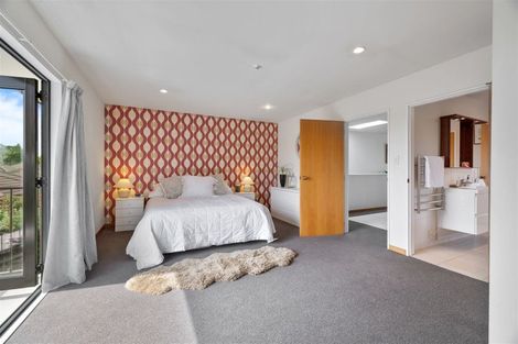 Photo of property in 2 Fadges Lane, Bryndwr, Christchurch, 8053