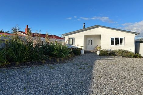 Photo of property in 9 Russell Street, Westport, 7825