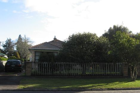 Photo of property in 39 Fox Street, Hamilton East, Hamilton, 3216