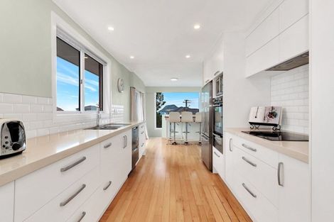 Photo of property in 1 Lemon Grove Avenue, Otumoetai, Tauranga, 3110