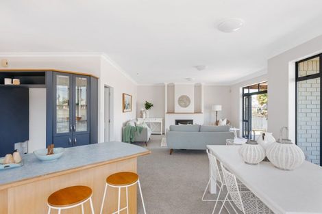 Photo of property in 19 Laguna Key, Papamoa Beach, Papamoa, 3118