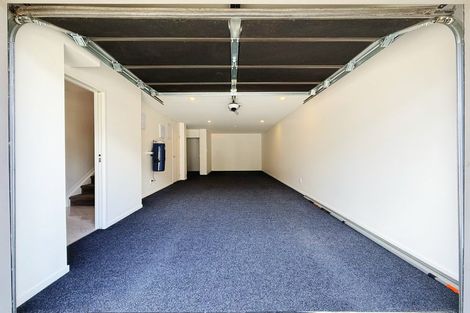 Photo of property in 10 Peony Mews, Oteha, Auckland, 0632