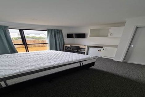 Photo of property in 2/3 Snead Place, Hamilton East, Hamilton, 3216