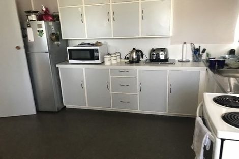 Photo of property in 37 Monowai Place, Westbrook, Palmerston North, 4412