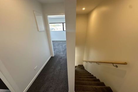 Photo of property in 36b Oxford Crescent, Ebdentown, Upper Hutt, 5018