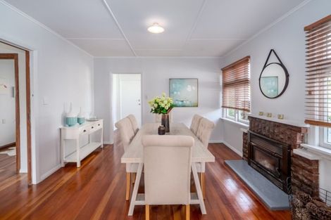 Photo of property in 24 Johnston Street, Featherston, 5710