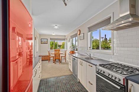 Photo of property in 12 Washington Crescent, Redwoodtown, Blenheim, 7201