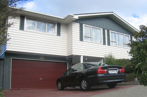 Photo of property in 73 Tirohanga Road, Tirohanga, Lower Hutt, 5010