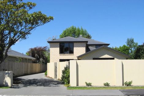 Photo of property in 12 Hampton Place, Burnside, Christchurch, 8053
