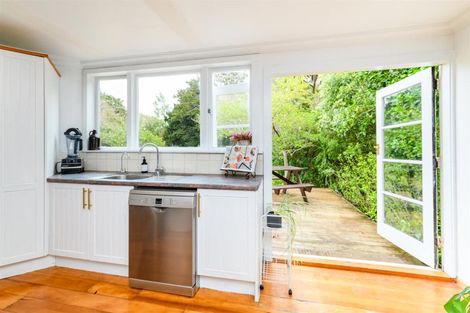 Photo of property in 93 Trickers Road, Bulls, 4818