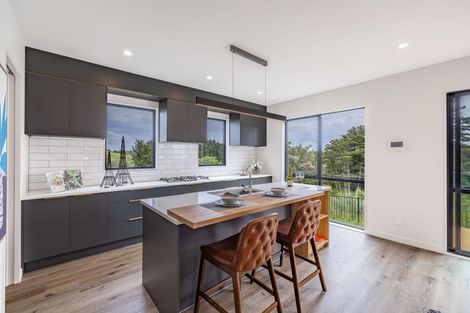 Photo of property in 58 Jeroboam Loop, Kumeu, 0810