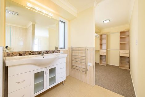 Photo of property in 7 Allanah Place, Te Puke, 3119