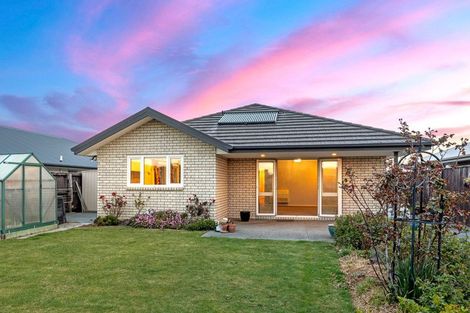 Photo of property in 12 Retallick Way, Amberley, 7410