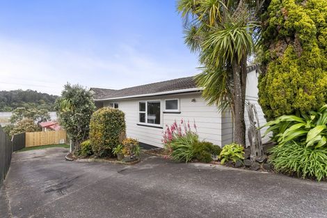 Photo of property in 234 Triangle Road, Massey, Auckland, 0614