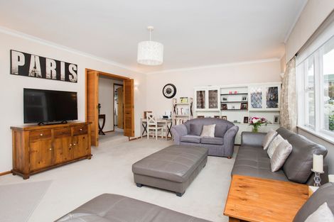 Photo of property in 10 Cobham Place, Te Hapara, Gisborne, 4010