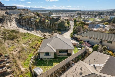 Photo of property in 13 Aronui Road, Bridge Hill, Alexandra, 9320