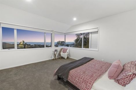 Photo of property in 1/56 Castor Bay Road, Castor Bay, Auckland, 0620